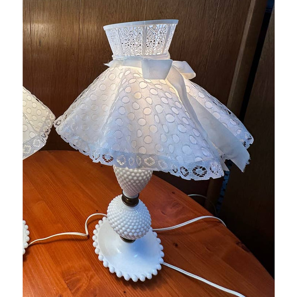 Vintage Milk Glass Hobnail Lamps - Set of 2 - Picture 4 of 11